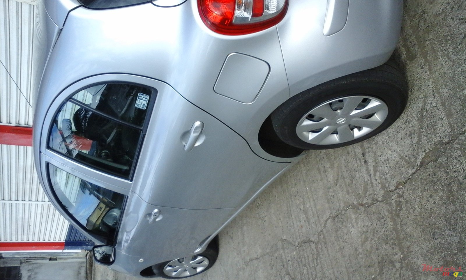 2011' Bridgestone Nil photo #2