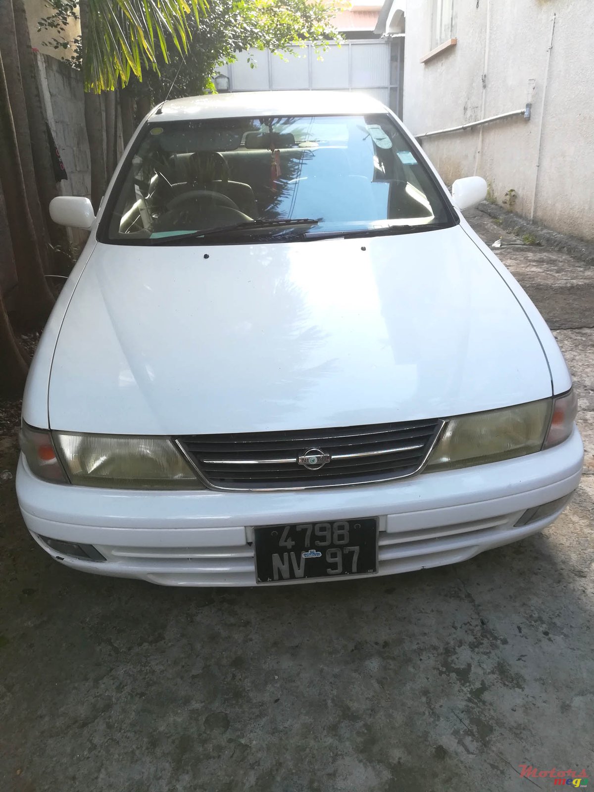 1997' Nissan Sunny B14 photo #1