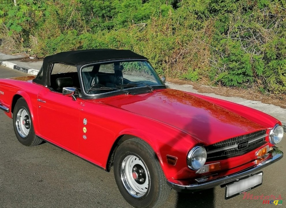 1973' MG Triumph TR 6 PI photo #1