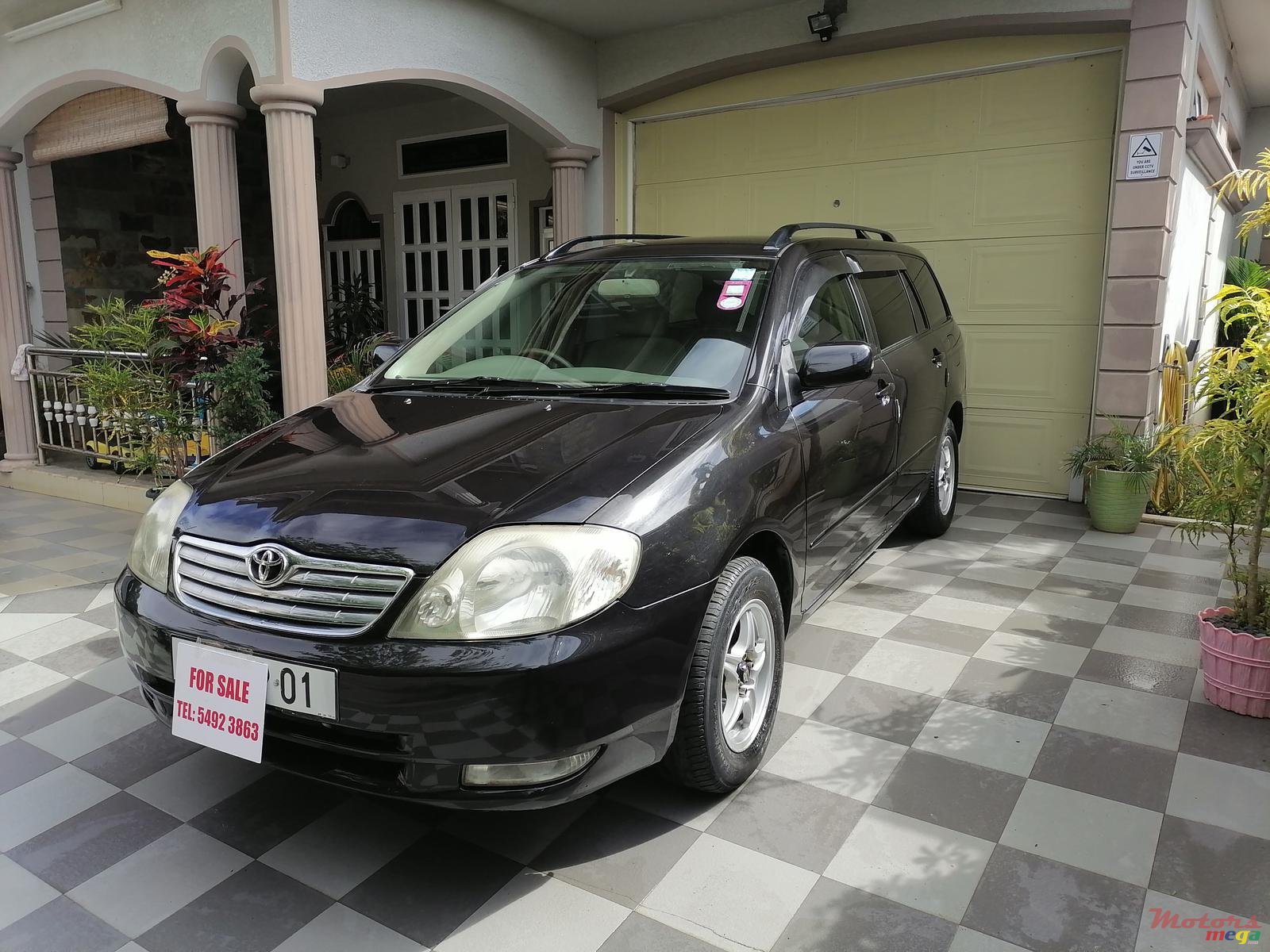 2001' Toyota Fielder photo #1