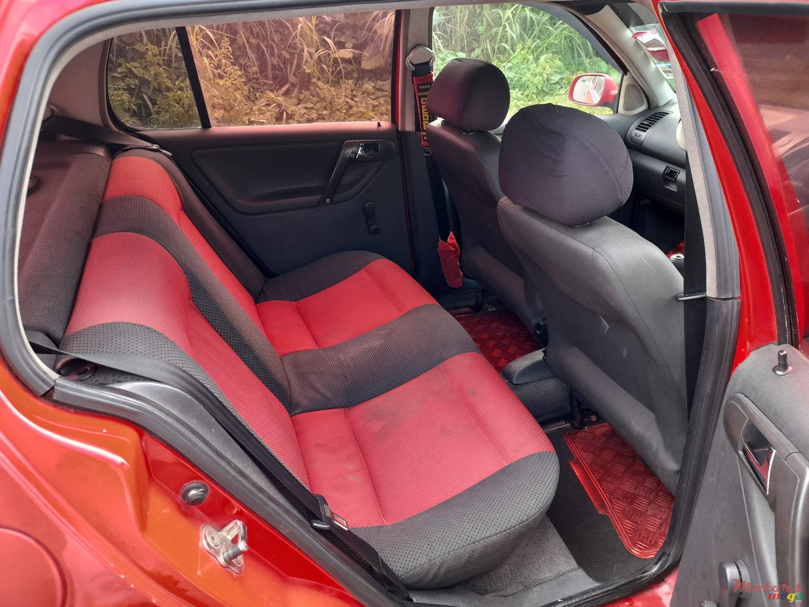 2000' Volkswagen Polo 1.0 photo #5