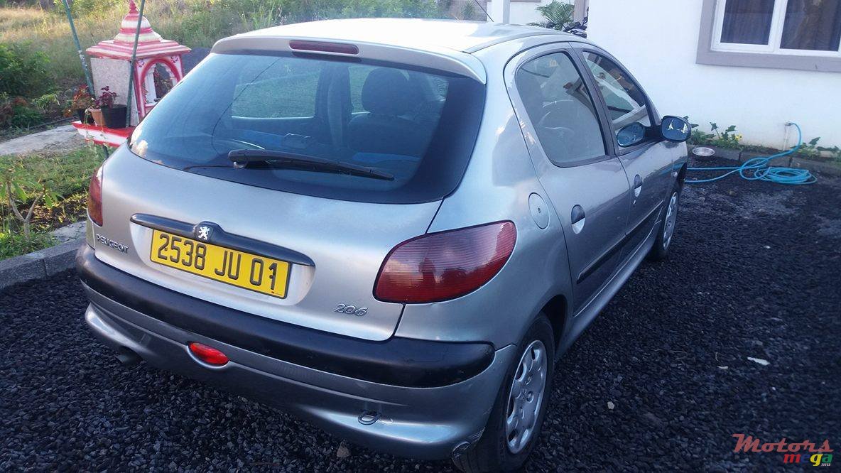 2001' Peugeot 206 photo #3