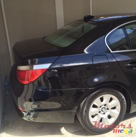 2004' BMW 520 photo #2