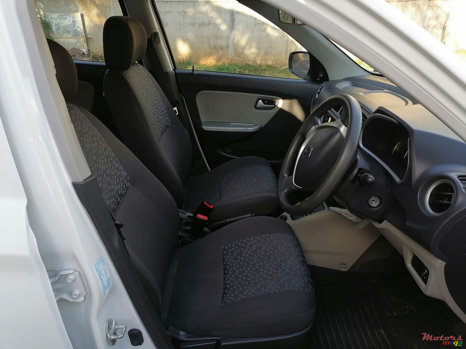 2017' Suzuki Alto photo #6