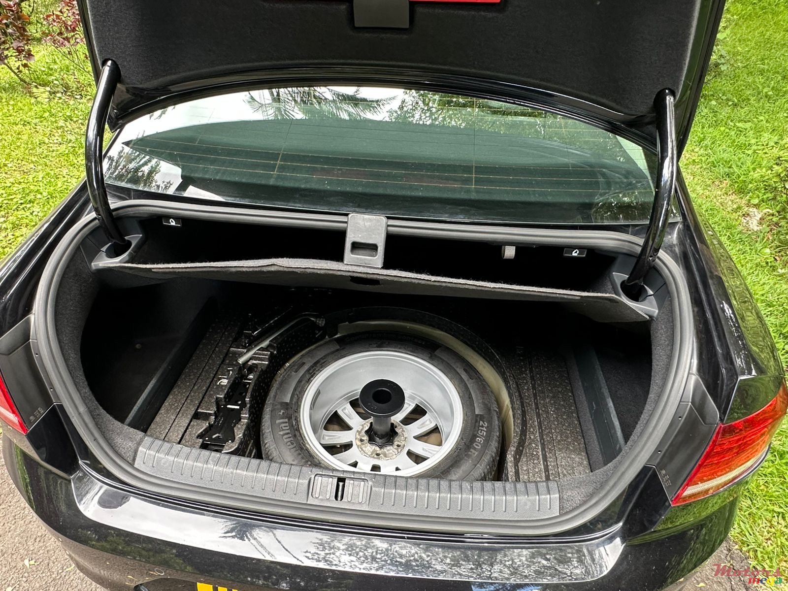 2017' Volkswagen Passat photo #7