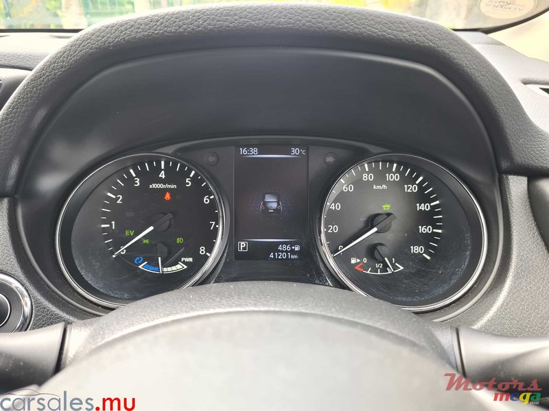 2020' Nissan X-Trail 2.0 Hybrid photo #7