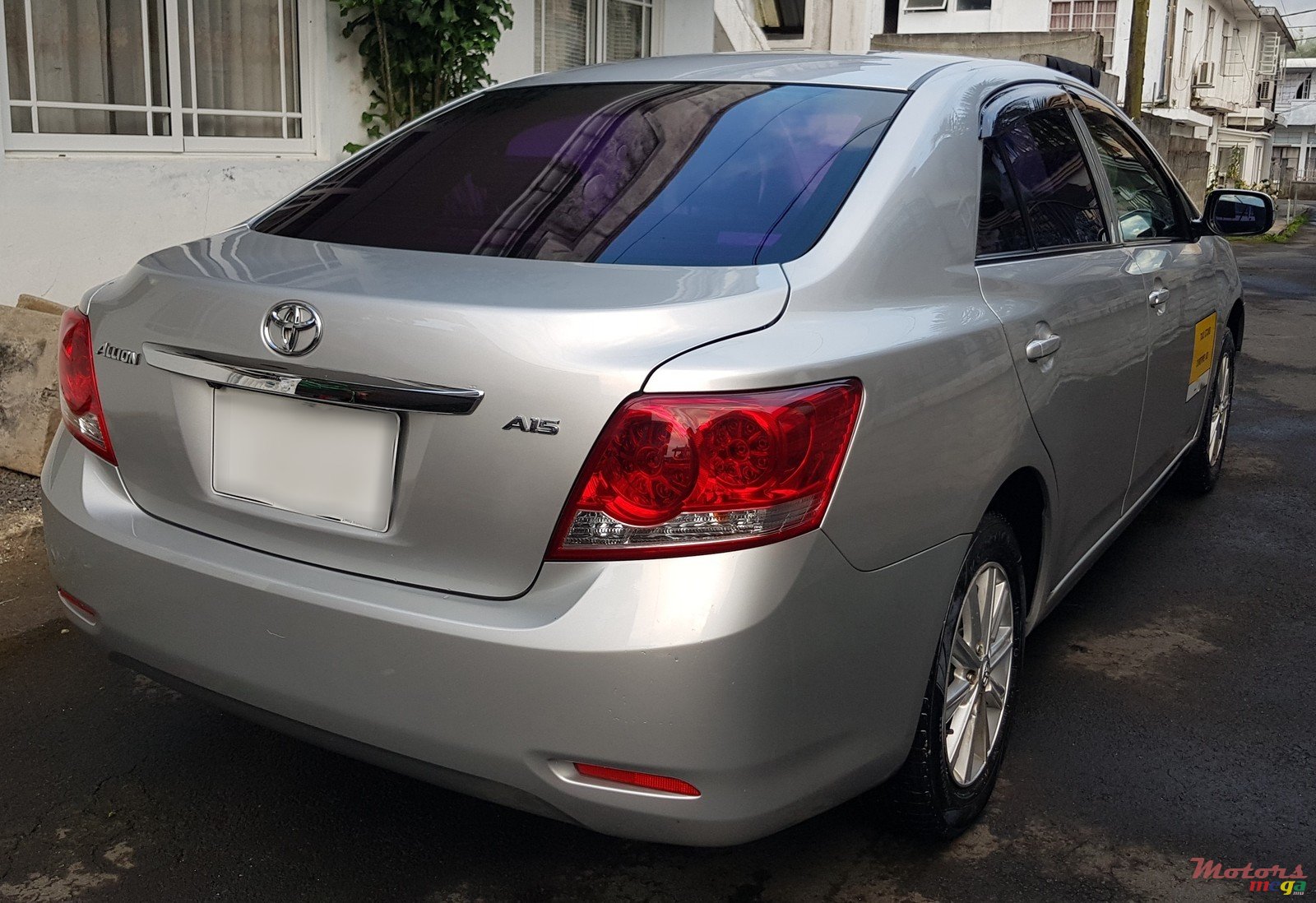 2011' Toyota Allion photo #4