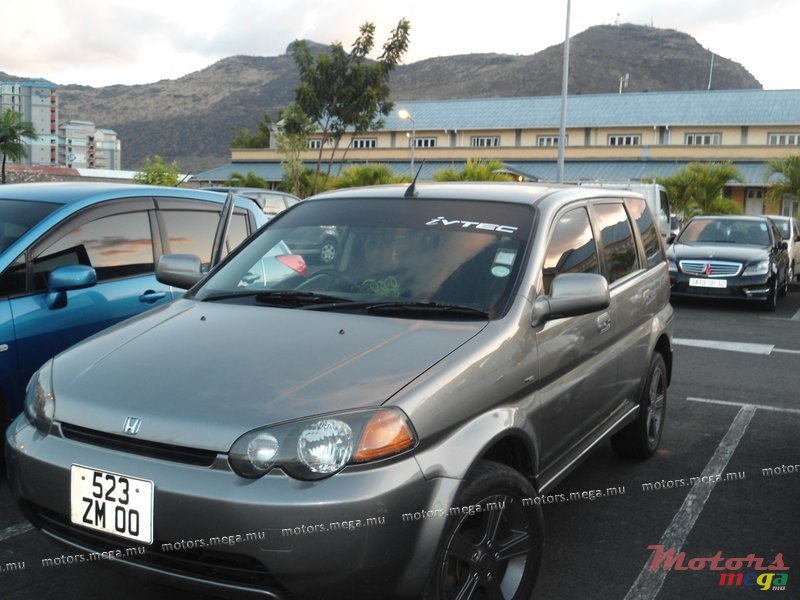 2000' Honda HR-V photo #1