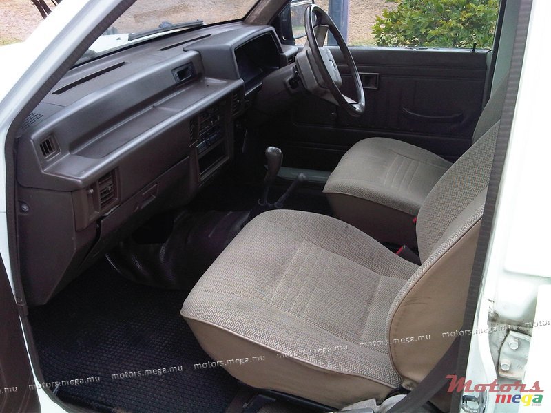 1997' Mitsubishi photo #3