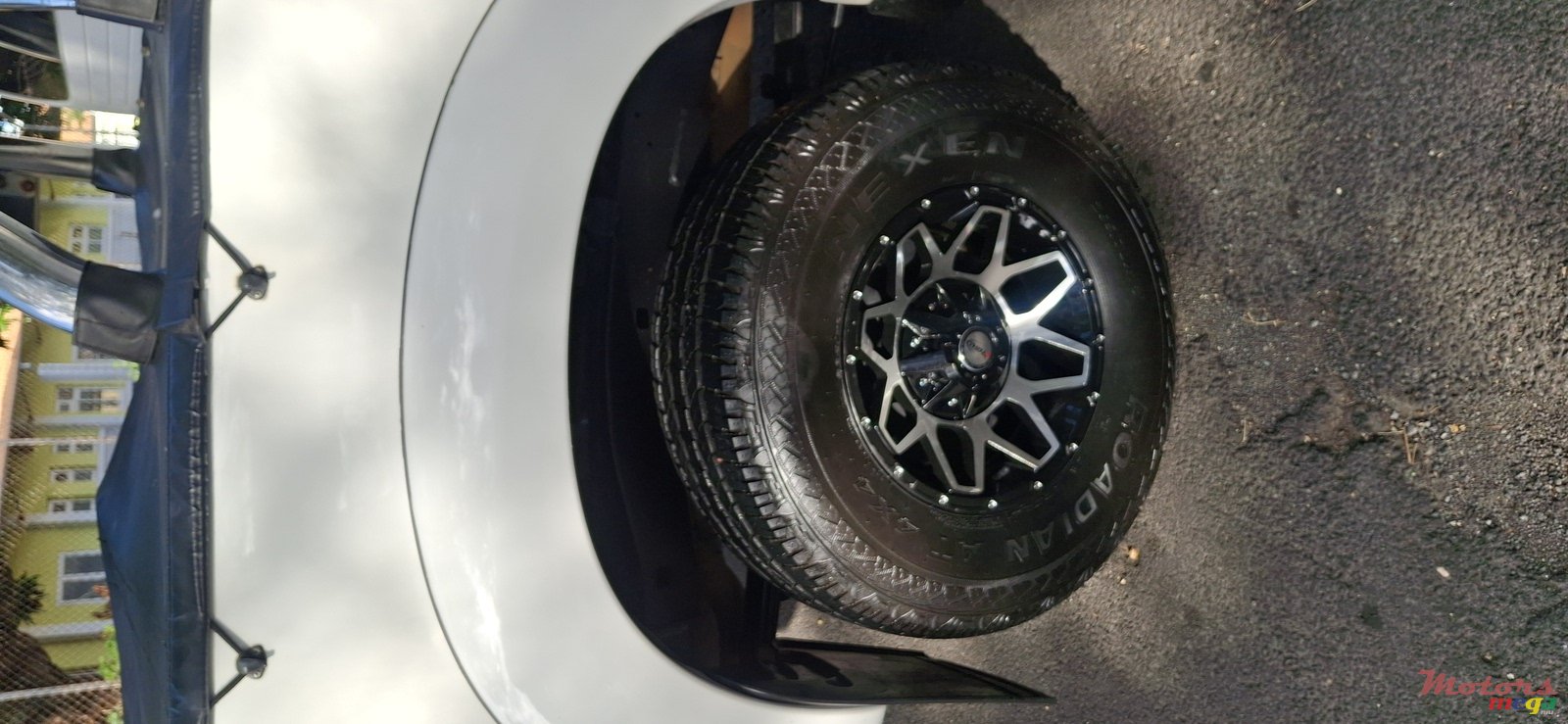 2015' Toyota Hilux photo #6