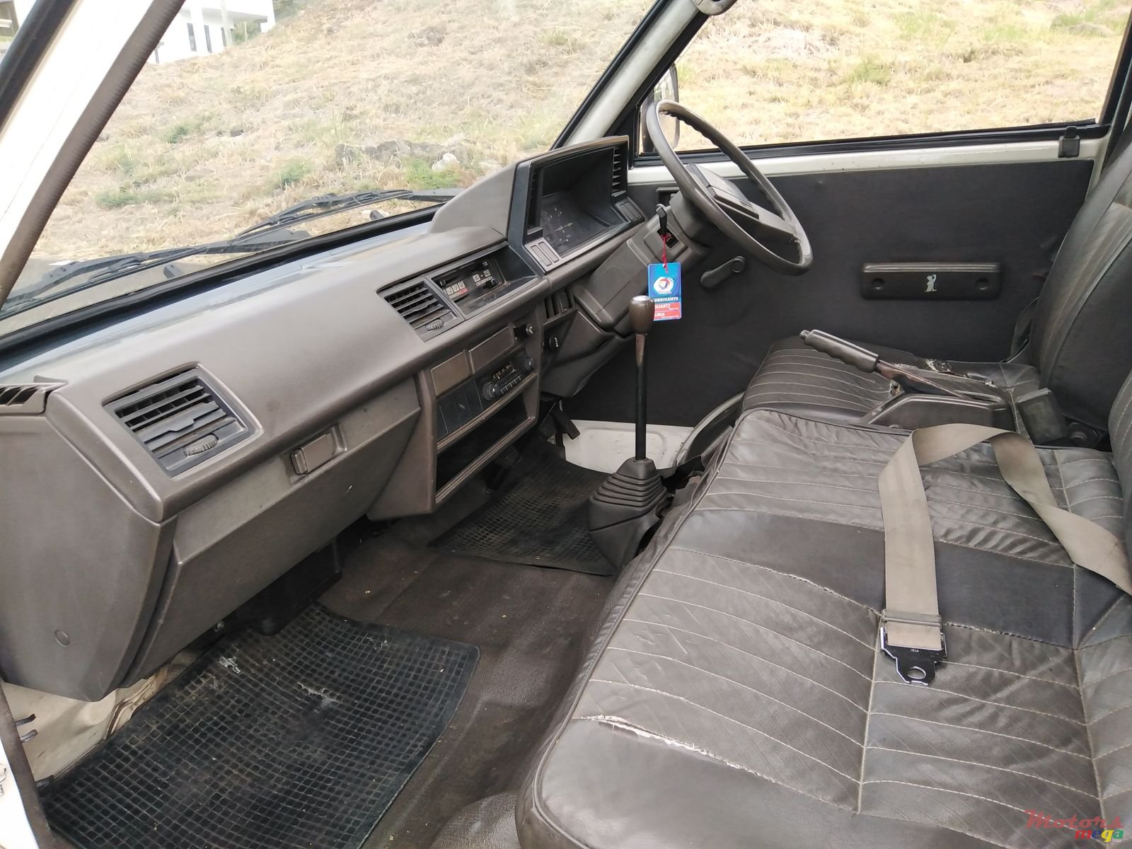 1993' Nissan Vanette pass photo #3