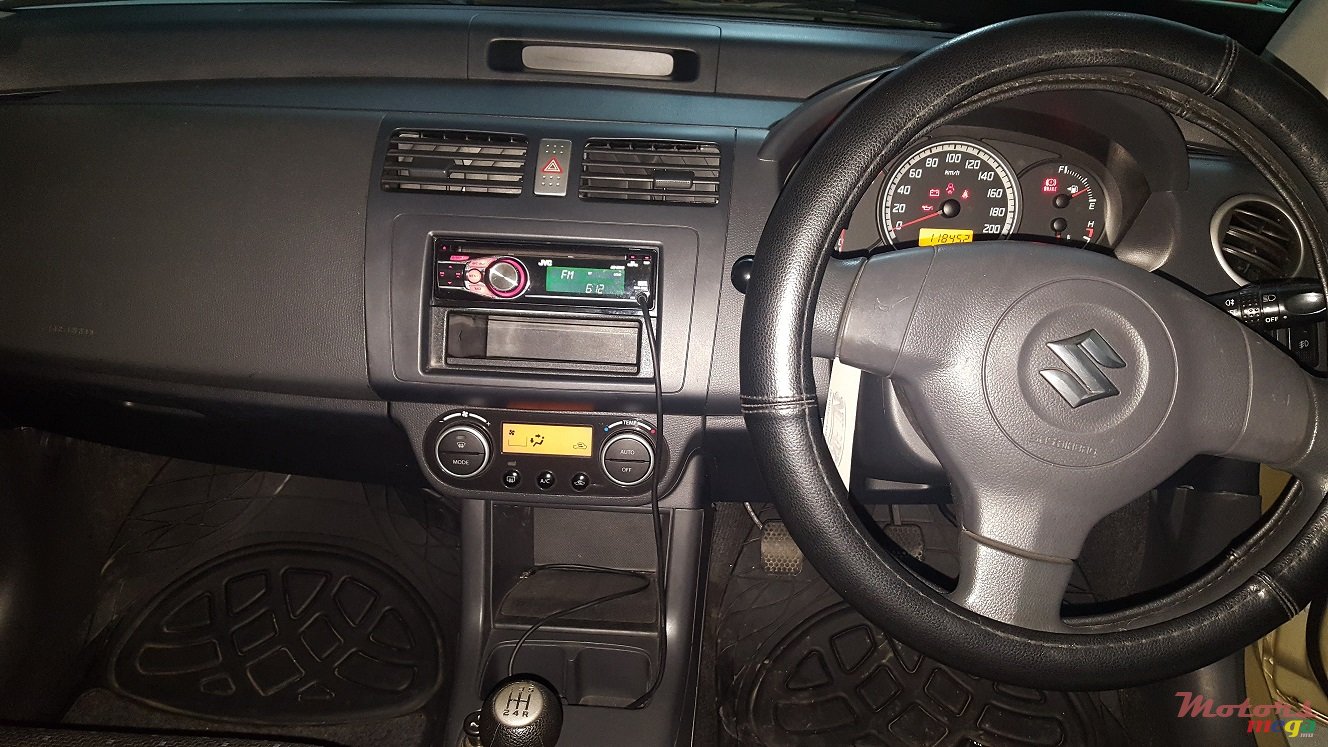 2007' Suzuki Swift Yes photo #6