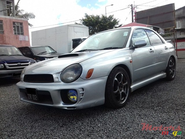 2002' Subaru Impreza photo #3
