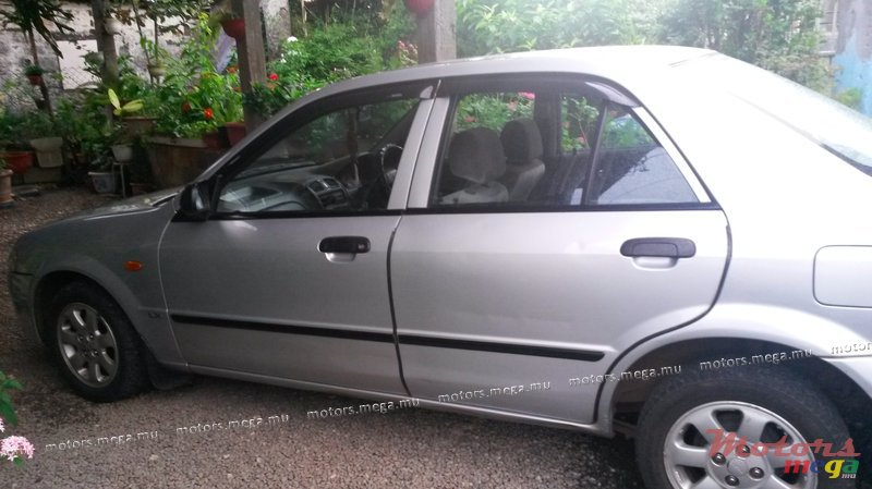 2000' Mazda photo #1