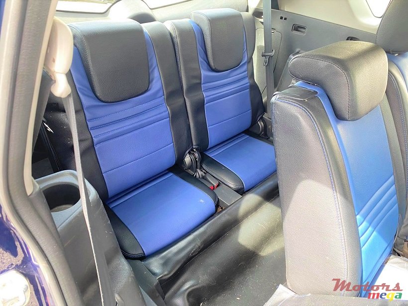 2008' Toyota Corolla Verso ZY 08 Manual 1.6L photo #5