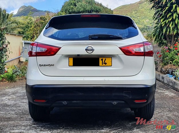 2014' Nissan Qashqai J11 photo #3