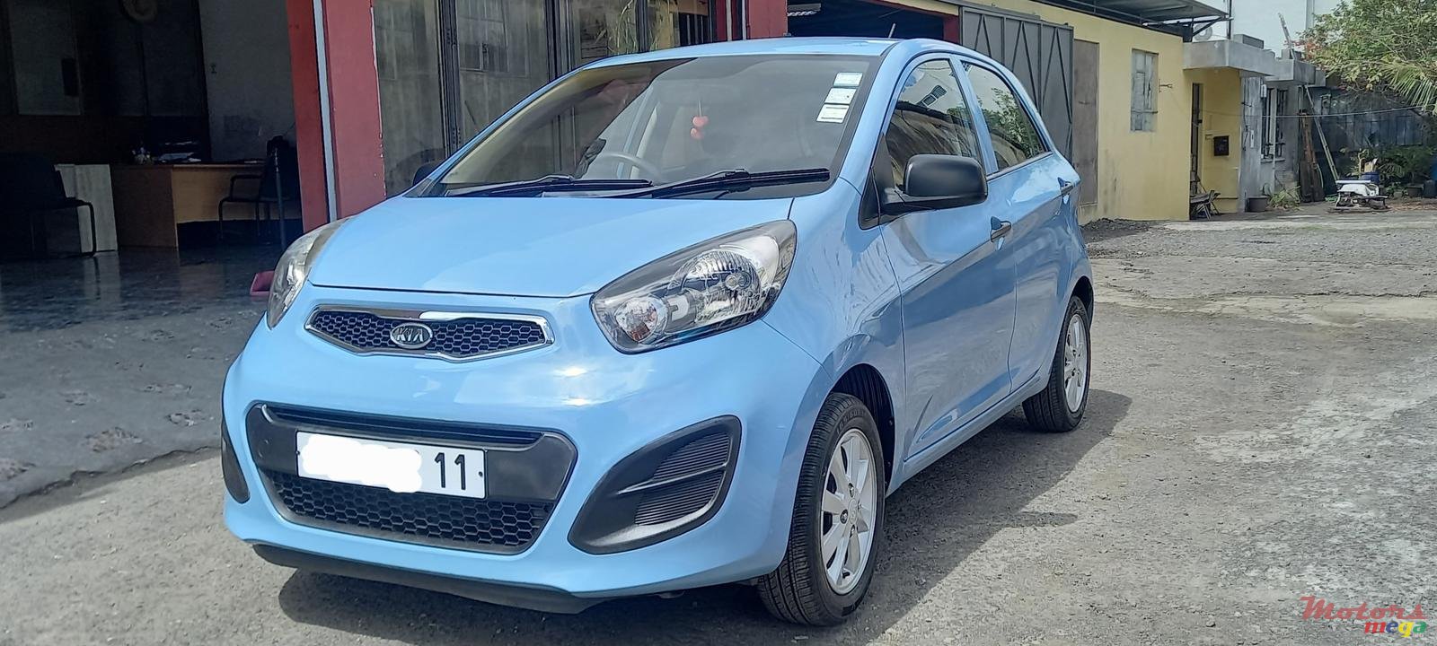 2011' Kia Picanto photo #1