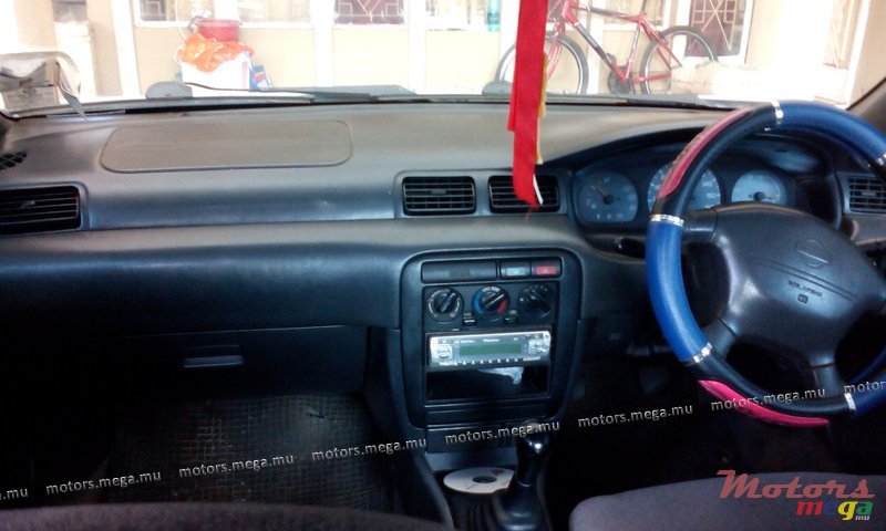 1998' Nissan Sunny B14 photo #3