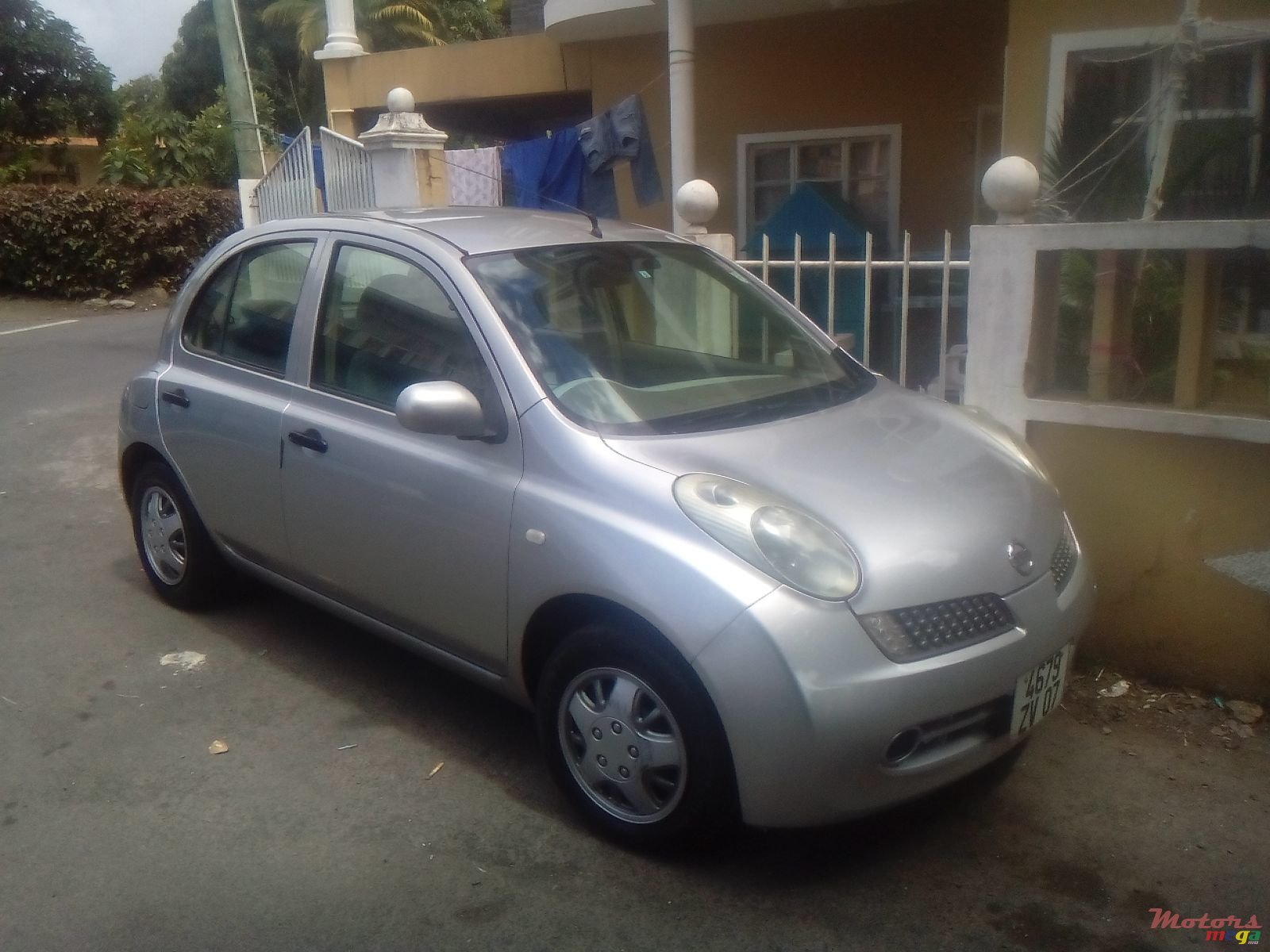 2007' Nissan March photo #1