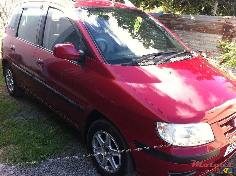 2004' Hyundai photo #1