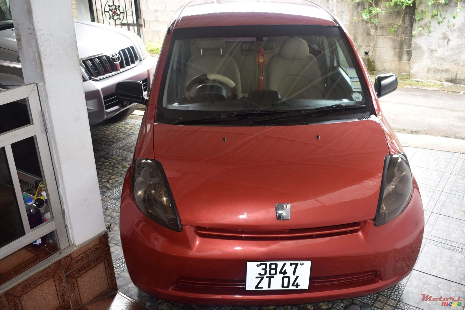 2004' Toyota Paseo Passo photo #3