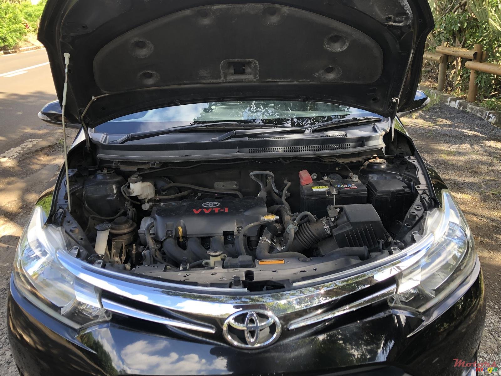 2014' Toyota Yaris G Edition photo #6