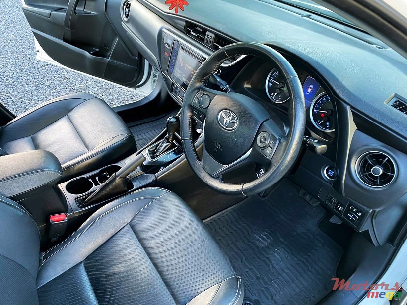 2018' Toyota Corolla Auto 1.6L photo #5