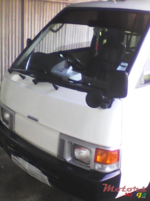 1992' Nissan Vanette pass zent cosmic photo #2