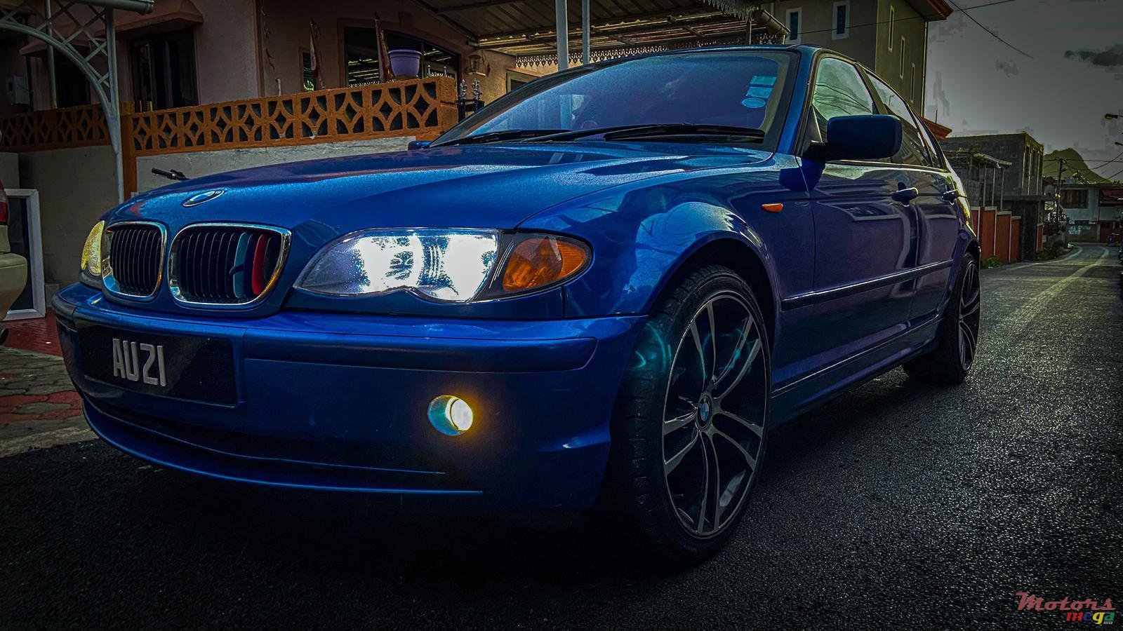 2003' BMW 320 photo #1