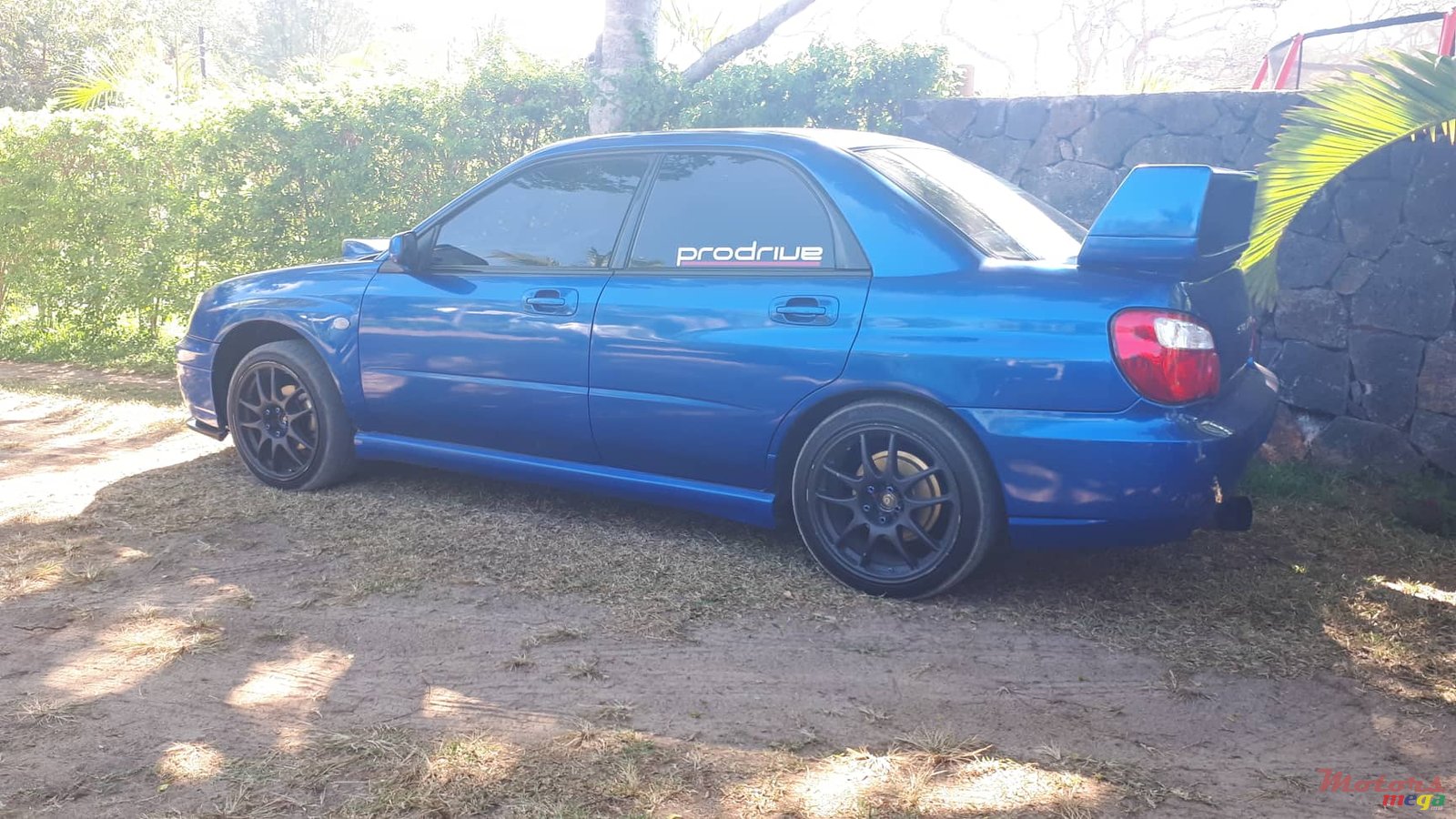 2004' Subaru Impreza Blobeye photo #3