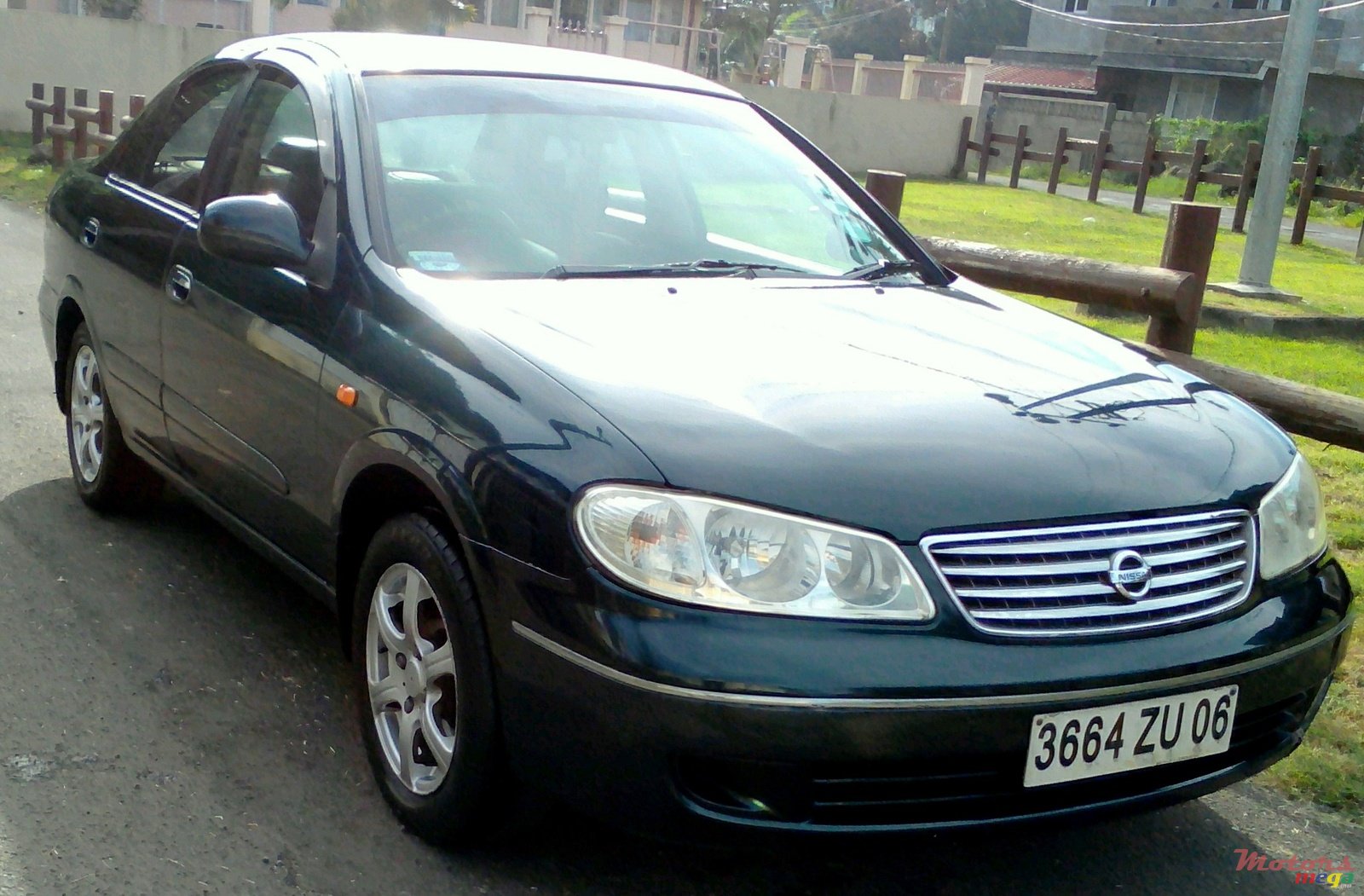2006' Nissan Sunny photo #1
