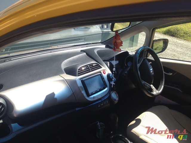 2012' Honda Fit photo #5