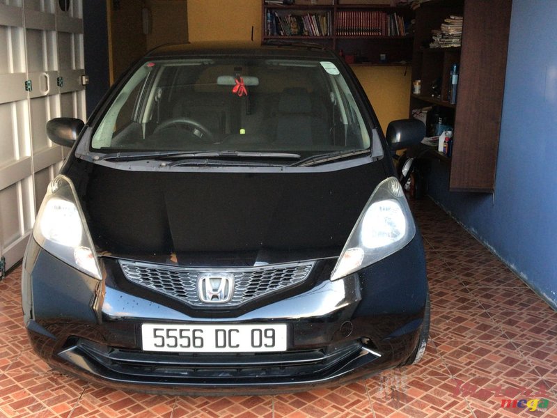 2009' Honda Jazz photo #1