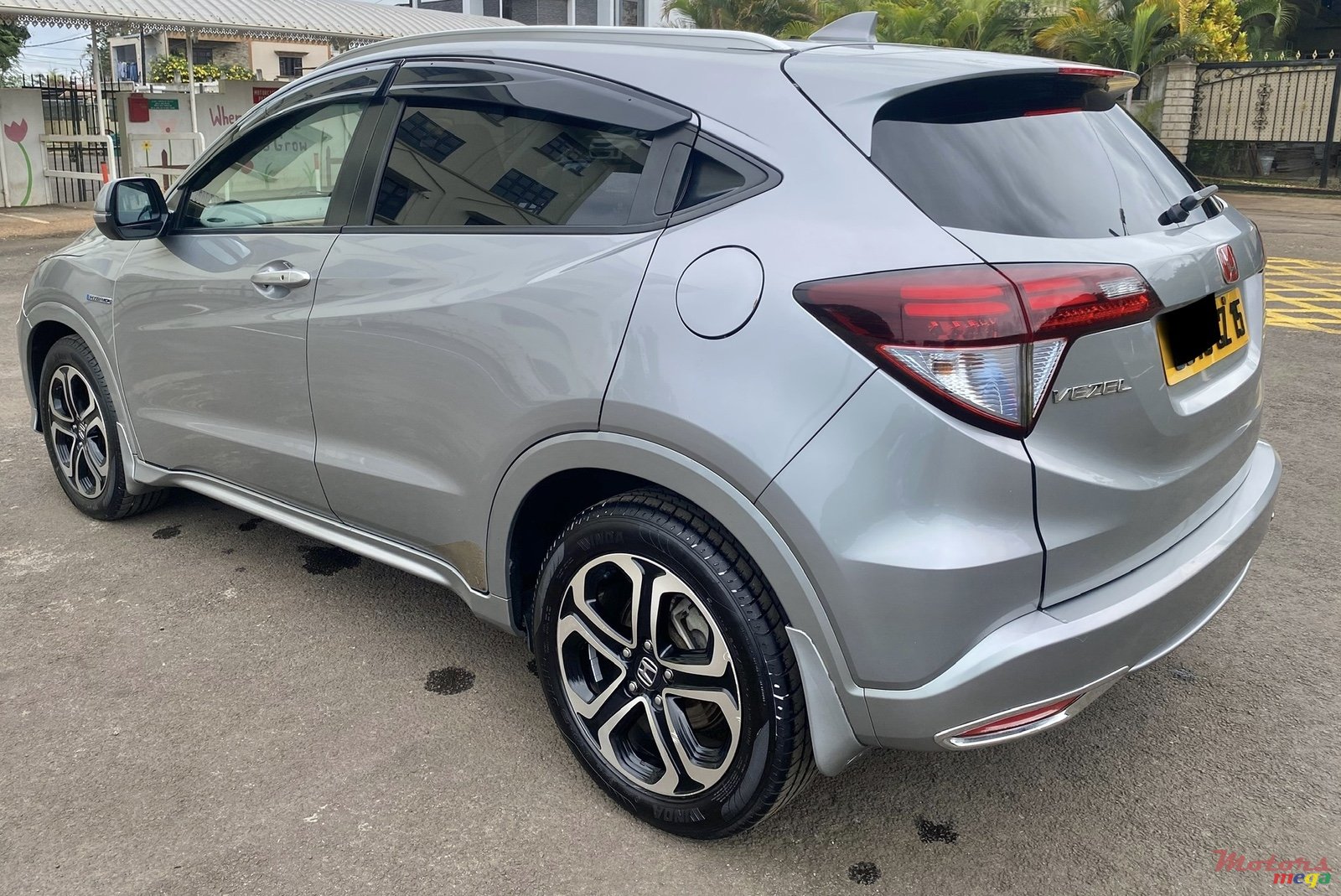 2015' Honda Vezel Z Sensing photo #7