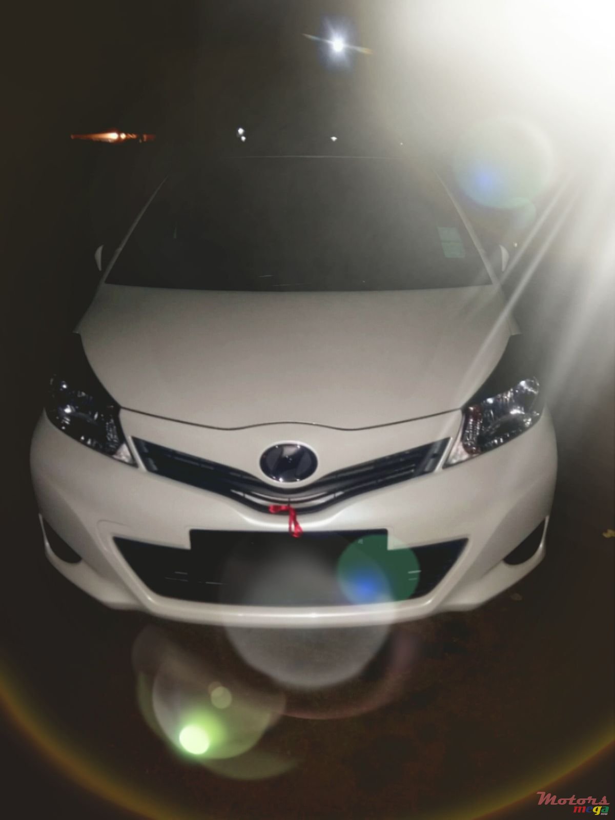 2011' Toyota Vitz photo #3