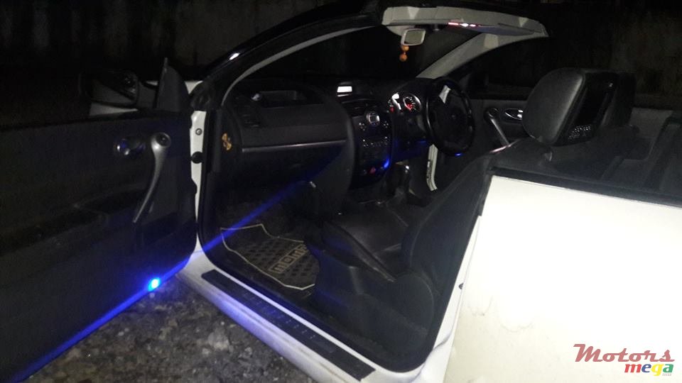 2007' Renault Megane cabriolet photo #3