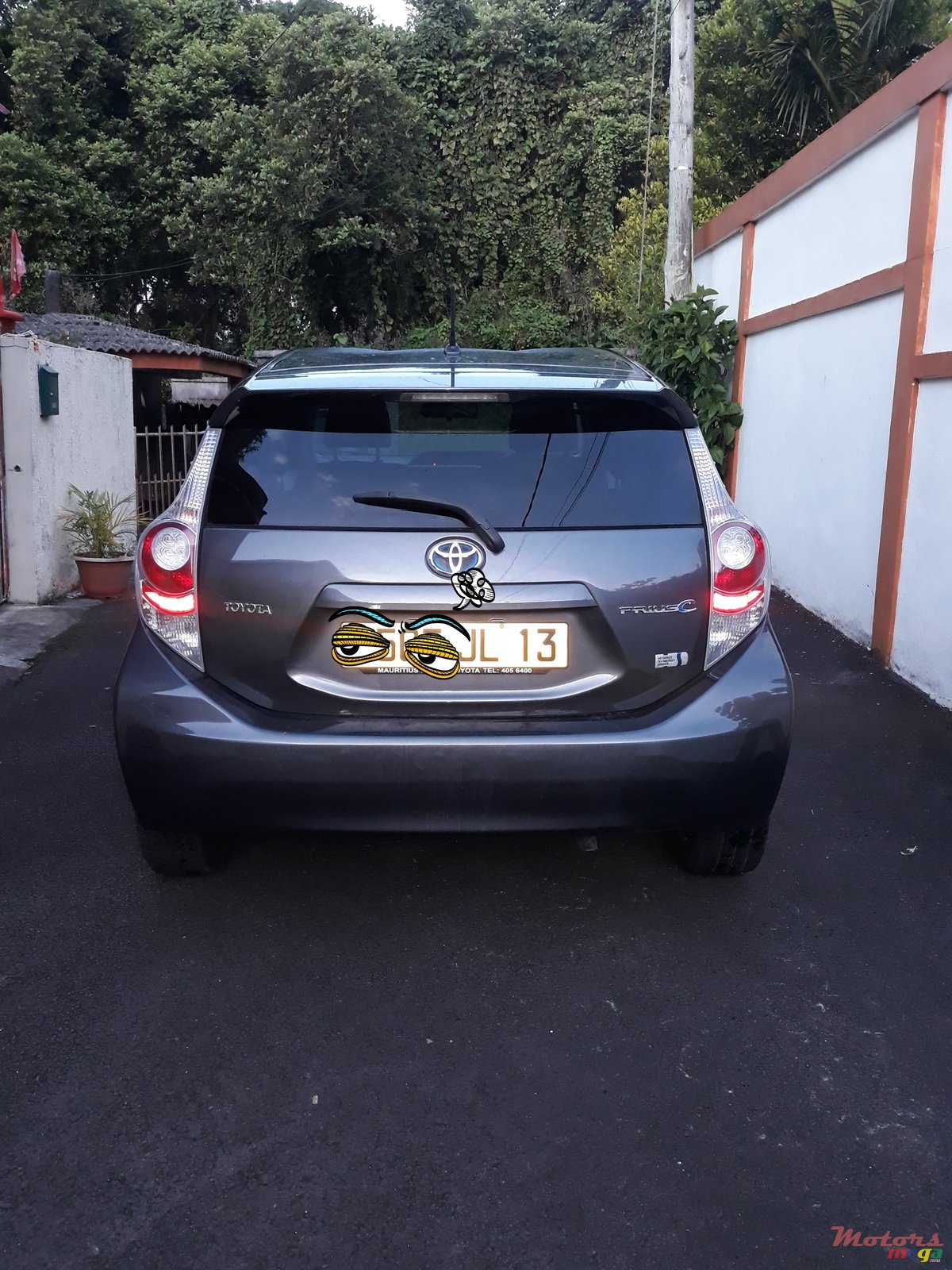 2013' Toyota Aqua photo #7