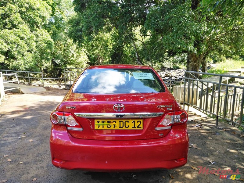 2012' Toyota Corolla Japan photo #3