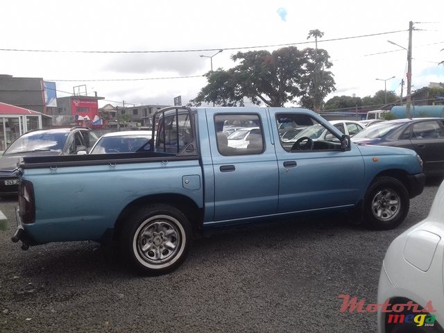 2006' Nissan Navara 2*4 photo #4