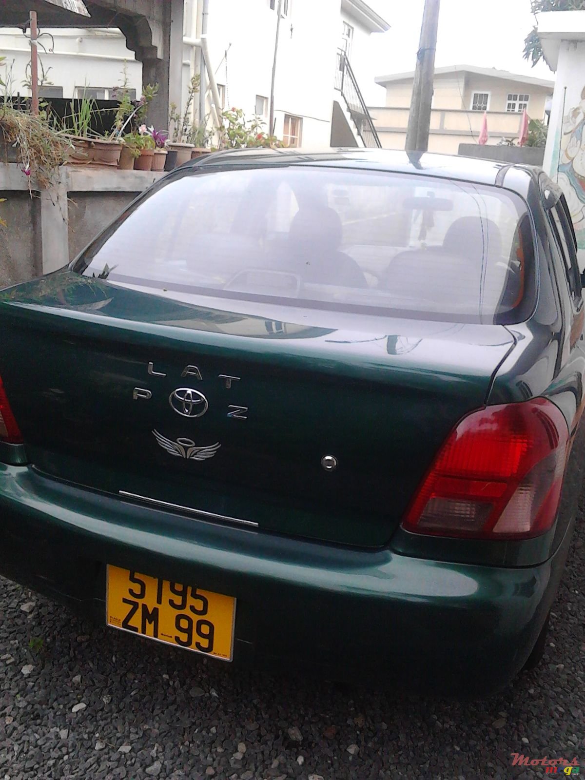 1999' Toyota photo #1