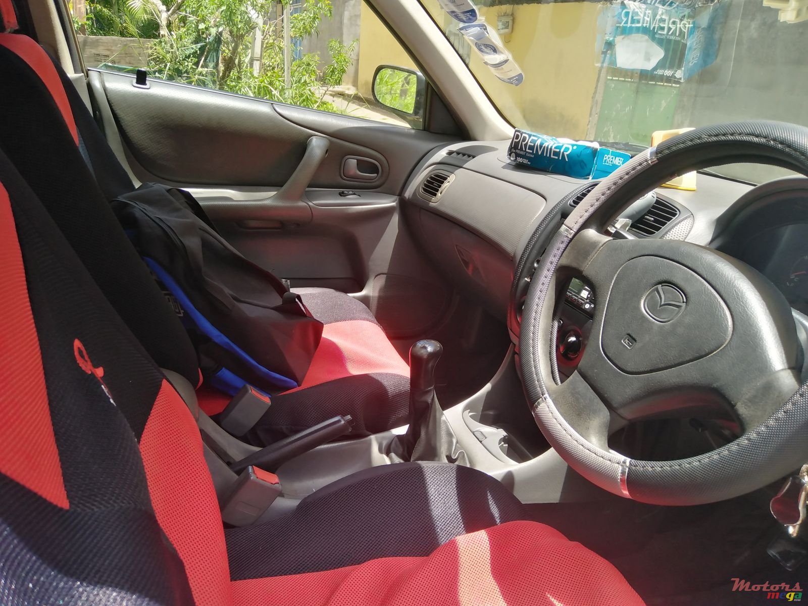 1999' Mazda 323 Japan photo #6