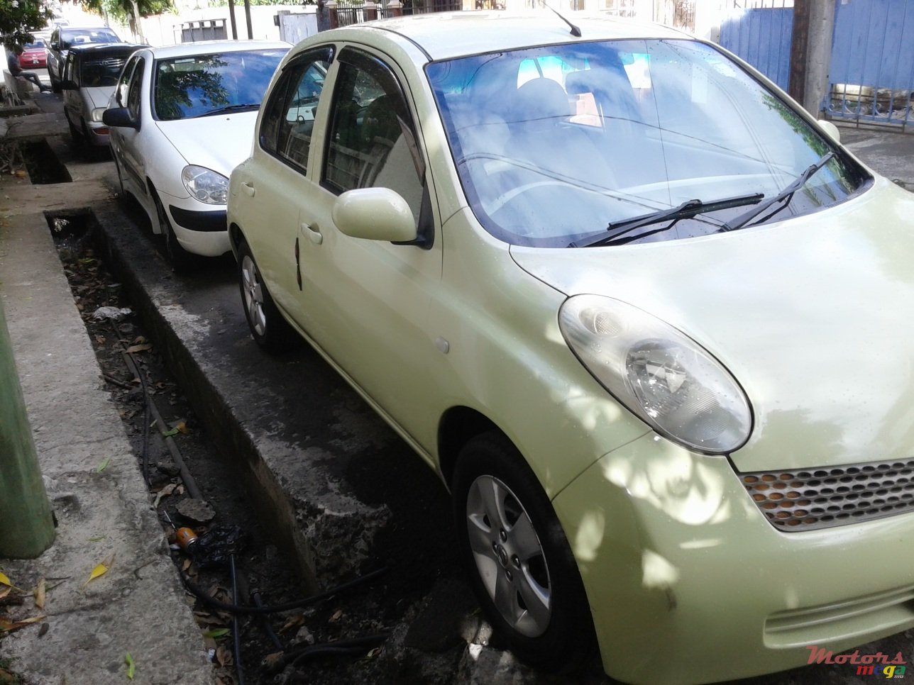 2004' Nissan March photo #3