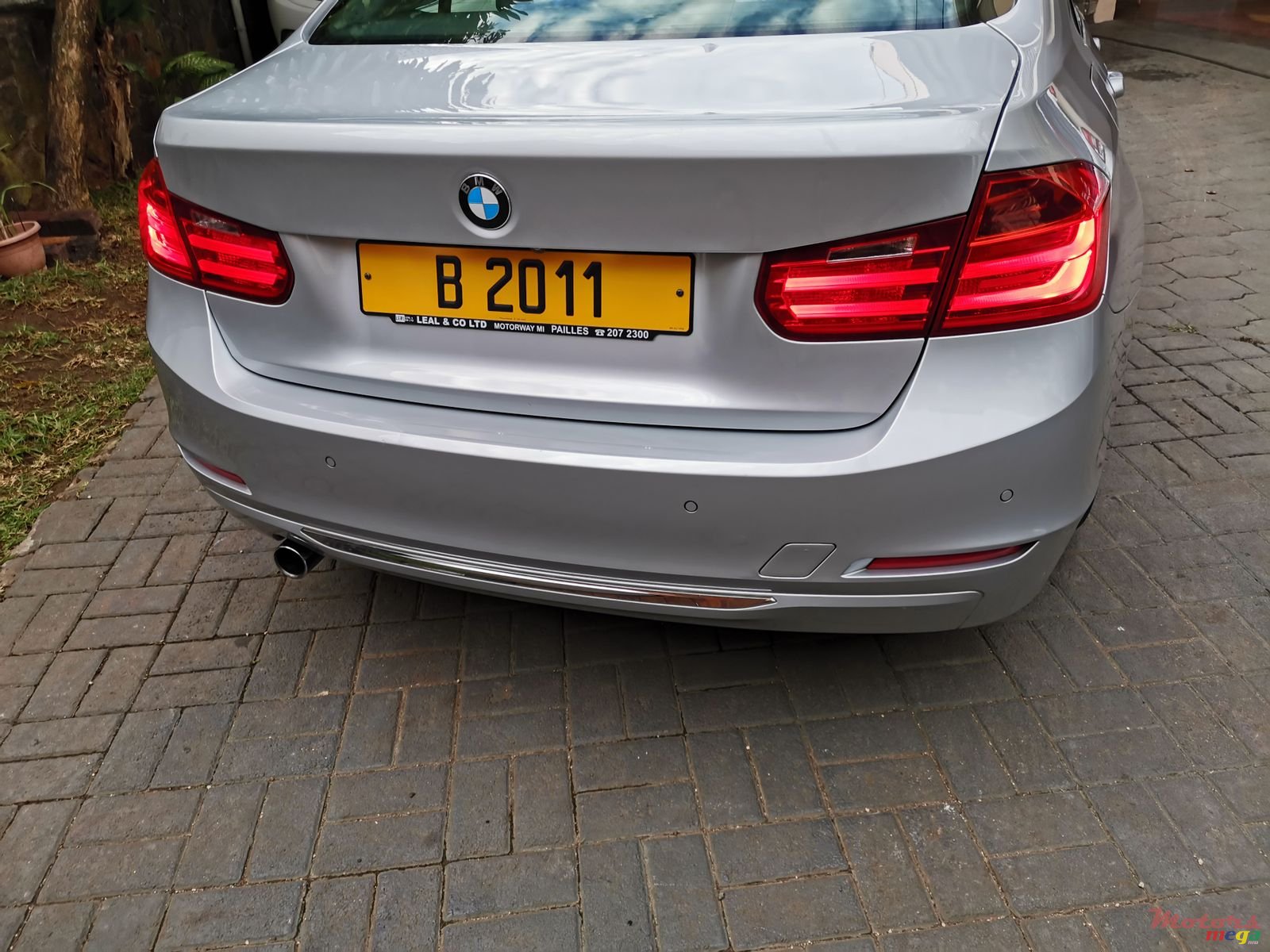 2015' BMW 3 Series photo #4