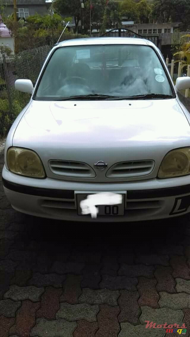 2000' Nissan March photo #2