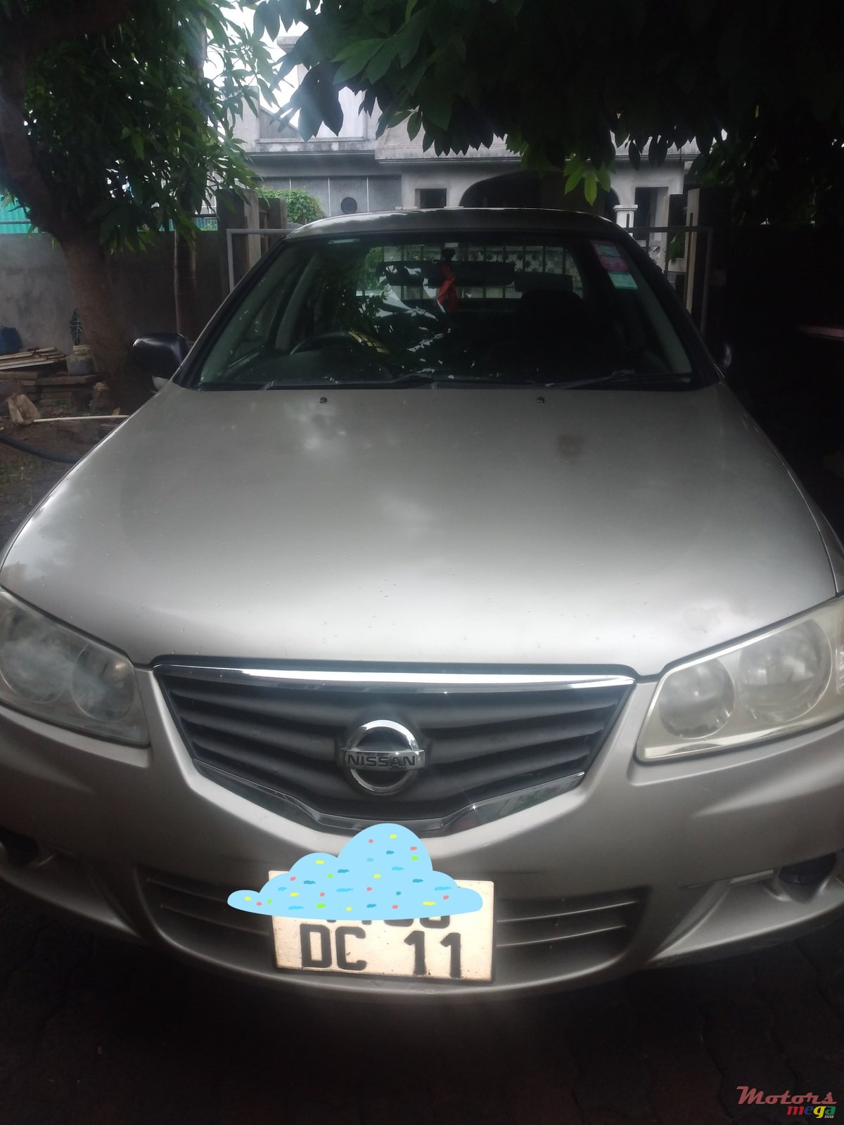 2011' Nissan Sunny N17 photo #3