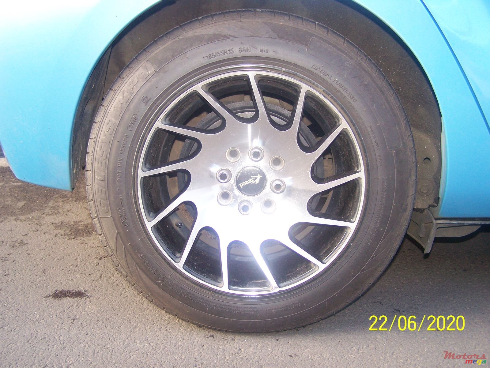 2012' Toyota Aqua Nil photo #5