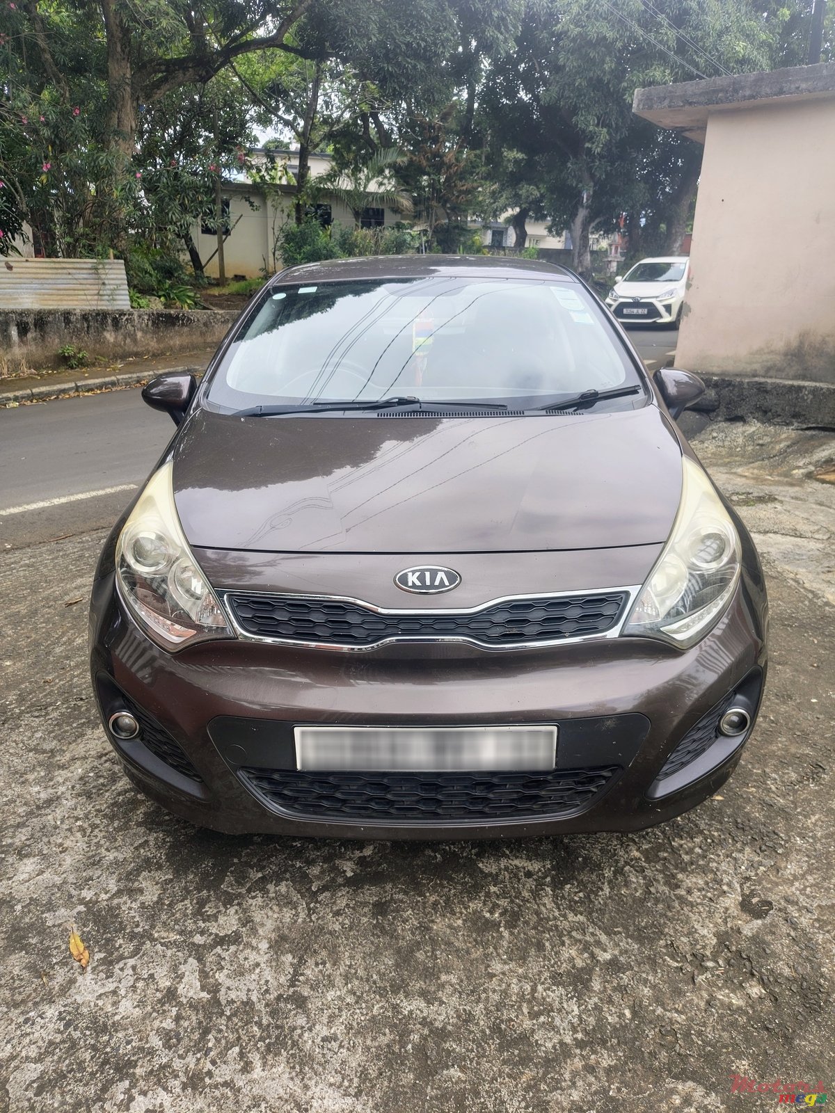 2012' Kia Rio photo #1