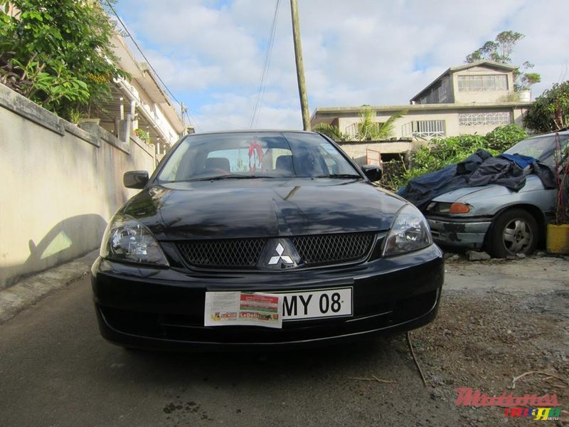 2008' Mitsubishi photo #1