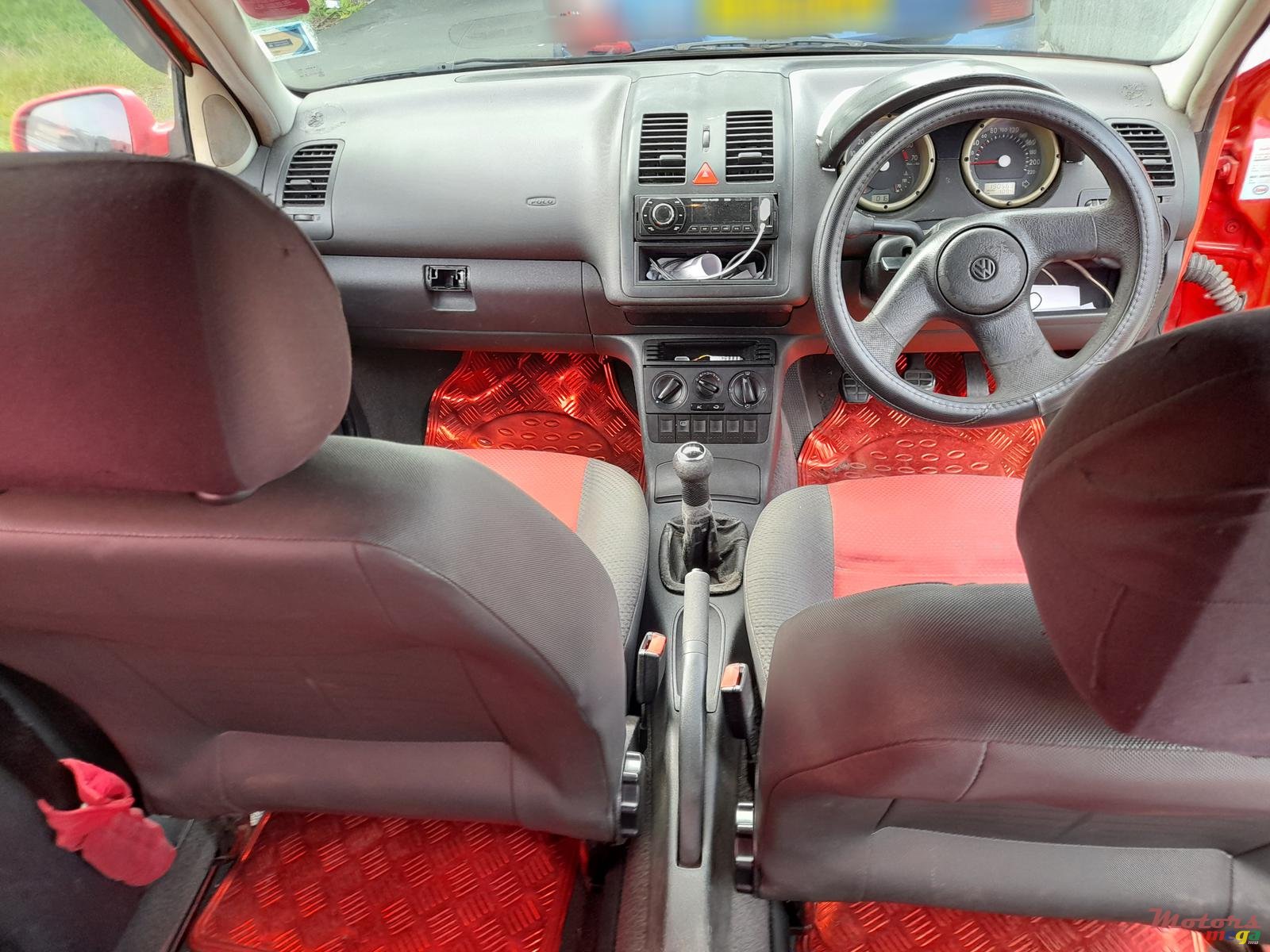 2000' Volkswagen Polo 1.0 photo #6