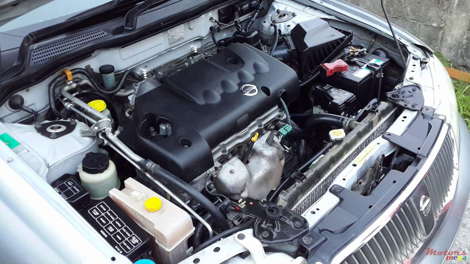 2004' Nissan n17 photo #7